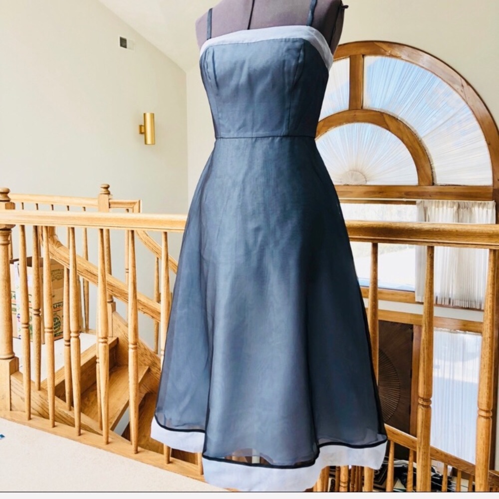 BCBGMaxAzria Bluish Gray Cocktail Dress Sz 4